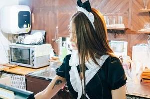 来吧！Bomi(普美)的清纯美图，一键下载，心情立马爽呆！