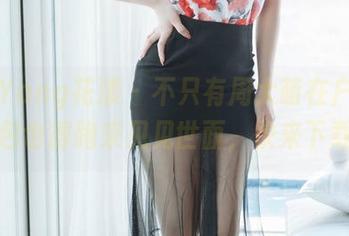 HuaYang花漾 - 不只有周大萌在户外,连图包也得跑来见见世面,快来下载呀!