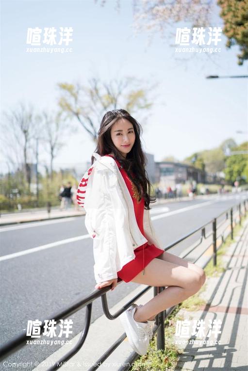 MiStar魅妍社 - 陈雅漫VICKY黑丝写真：光是腿就值一个小小时的流量！