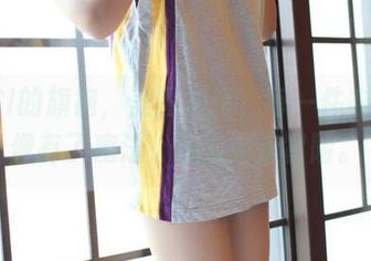 ROSI的旗袍,美图加持,每一件衣服都像有了魔法,想去游走冒险。