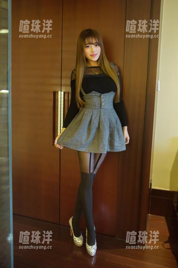 TuiGirl推女郎-梁棋棋 TuiGirl推女郎 - 混搭风:梁棋棋学妹全套图集,竟然有这种天气