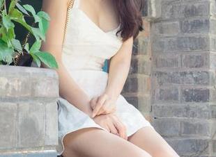 UGirls尤果网 - Zora若拉的无圣光技巧:透明感,给你心底的小悸动。