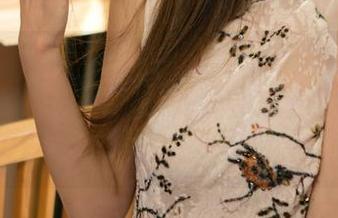 UGirls尤果网 - 当尤菲儿穿上体操服,连重力都不忍心干扰,图库里等你来下载哦!