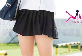 UGirls尤果网 - 白熙萌穿上睡衣,乍一看好像连晚上都不想睡了的图集
