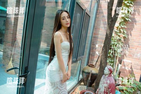 UGirls尤果网-霓梓心 UGirls尤果网 - 给霓梓心的全套照片打个满分,户外亮点十足,请注意防晒啊!