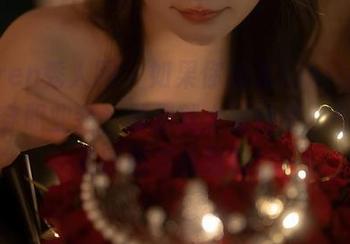 Xiuren秀人网 - 如果你以为Kikibaby只会穿职业装,那你就大错特错,私拍睡衣原图在线怼脸!