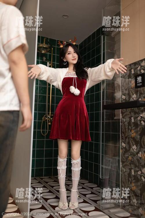 Xiuren秀人网-糯美子mini Xiuren秀人网 - 糯美子mini的办公室风景,免费的套图让无聊的日子有些鲜亮。