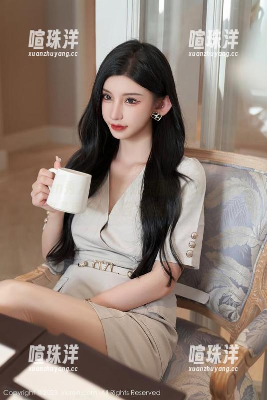Xiuren秀人网 - 校服美图，赵惟依coco你是直接从校园里走出来了吗？