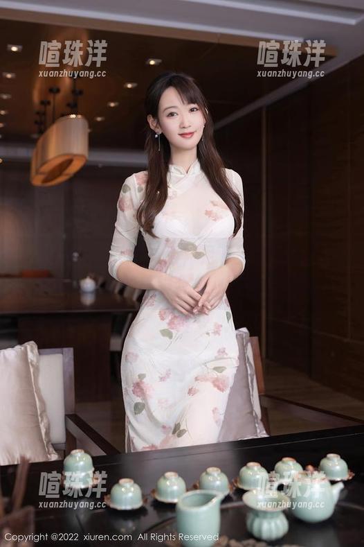 Xiuren秀人网 - 看，足下生辉！陶喜乐_lele带来的美脚合集，不来看看吗？