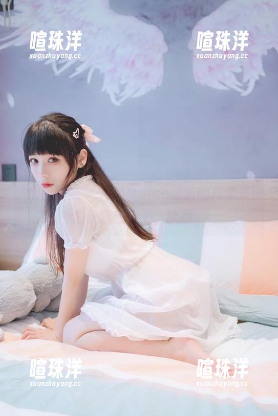“肉丝妹妹”——usejan蓝蓝的高清美图总让我想多了，嘿嘿。