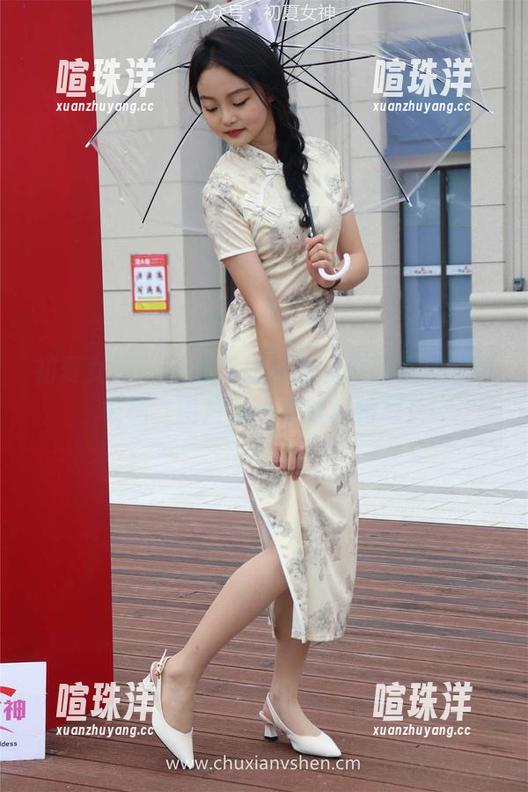 初夏女神 - 看点点如何在线把夏季扔进垃圾桶，图片来一支秋季特写！