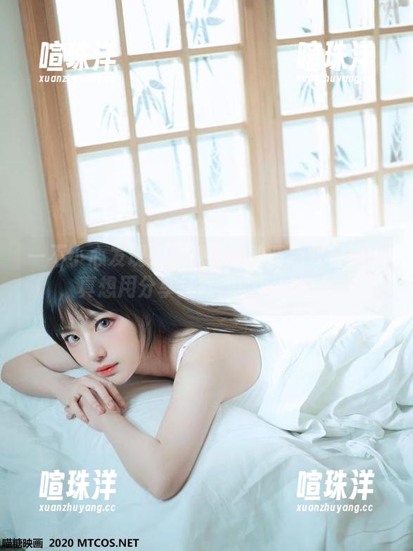 喵糖映画 一不小心发现了喵糖映画的蓝色夏日原图,真想用分享拯救我的尴尬时光。