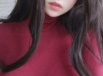 全套泳装上线!女主K可不负责你们喷出的水!