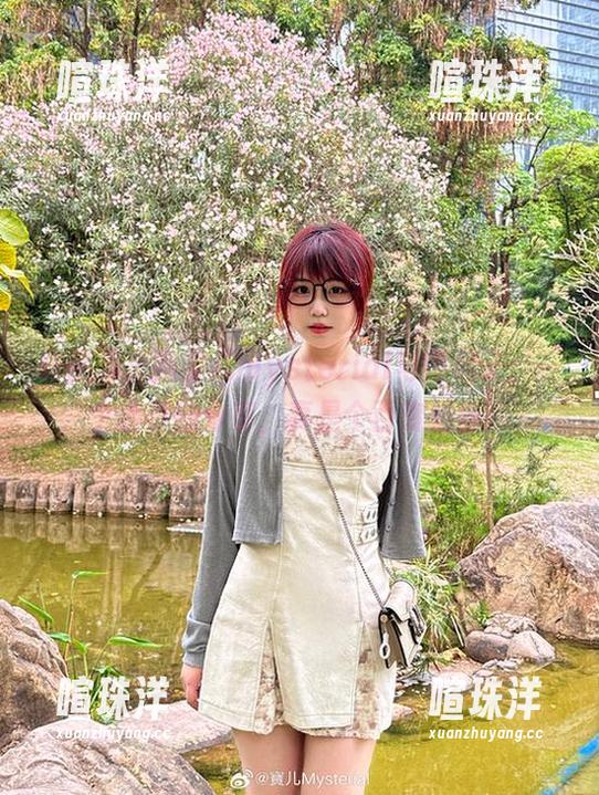作品集里的宝儿mysterial与索尼子：一个幽默的分享，真是个百变组合！