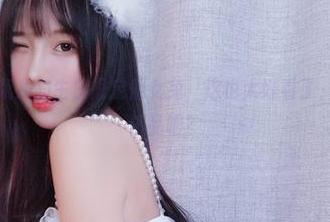 啊,小小奶瓶儿的生日限定仙女兔,这也太好看了,壁纸都是奢侈品吧?