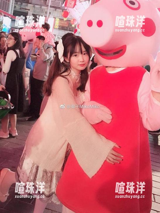 御子Yumiko的旗袍秀场—图库分享的每一刻都是眉飞色舞