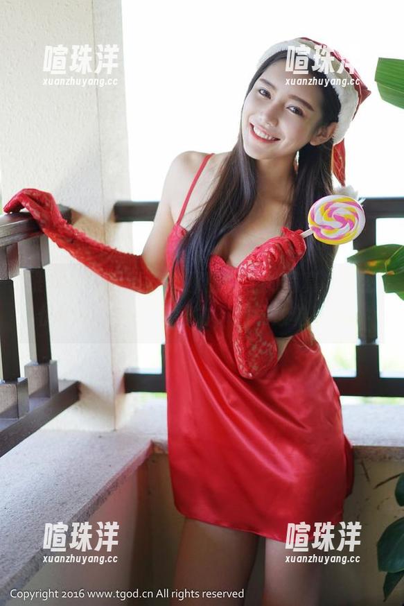 推女神 - 看可蕊娜那张女王的写真，果然优雅都不需要多努力，随意放松就好。