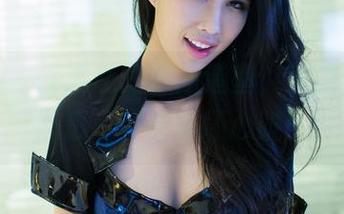 推女郎 - 何奕恋的御姐造型,原图透露小心思,资源崩坏心脏!