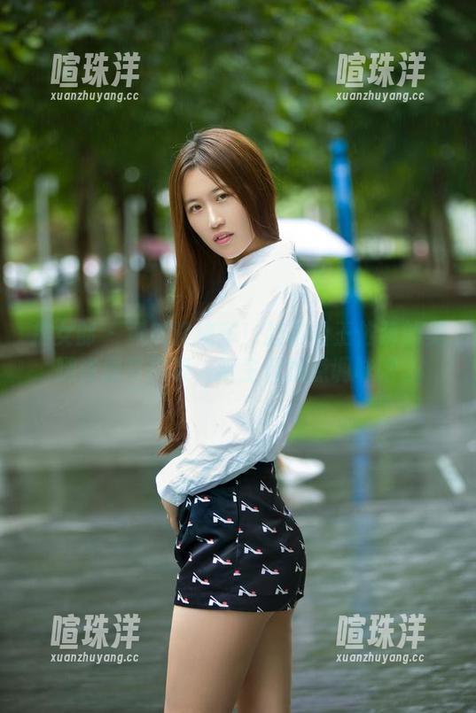 推女郎-王依萌 推女郎 - 竟然没堵车!赶紧看王依萌的美腿资源写真集,给生活加点调味吧。