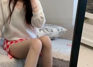 微密圈 - 这里有提袜少女和她的比基尼美图,保证让你露出八颗牙!