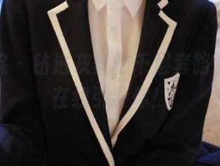 模范学院 - 钻进灰丝的千层套路,何嘉颖在线引导你!