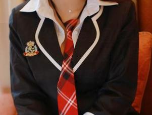 模范学院 - 加朵babe在图库里演绎的学姐,哪根筋不对,我怎么要从照片里找些学霸的灵感?!
