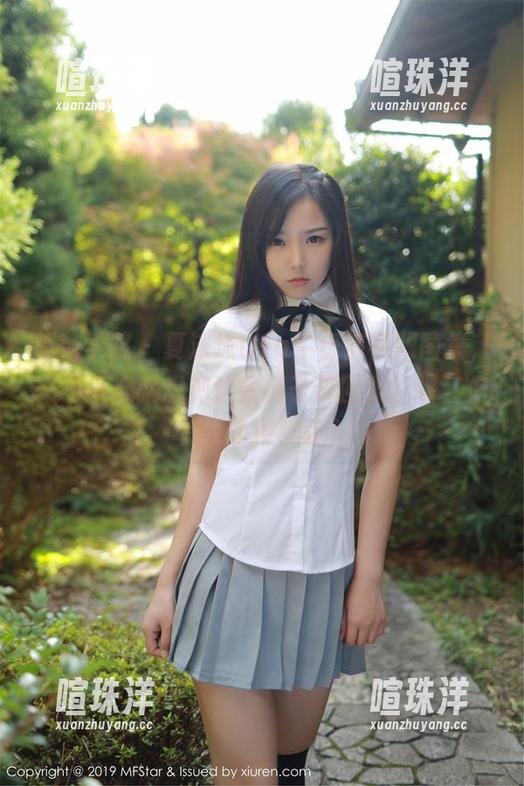 模范学院 - 夏沫沫tifa牛仔裤视频图集，一不小心就想把这条裤子带回家，喂，你有我的授权吗？