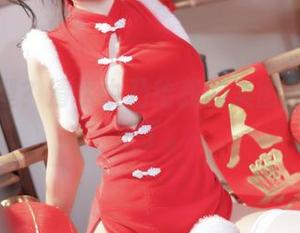 修女造型?清水由乃给我的美图新定义太正了。