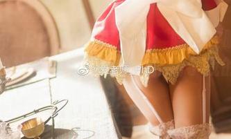 爱老师_PhD的写真分享:隐身在明日方舟里的掉落,结果我就…扑到了我的零食上!