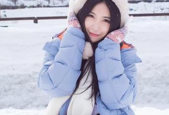 爱蜜社 - Winki丝姬豹纹写真:在线哔哔,别让我的豹纹等太久哦!