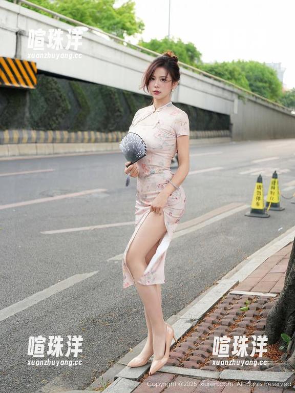 秀人网 - 林子欣freya新潮皮衣高清图集，想说有一种力量，你明白的，我们上次不说过的？