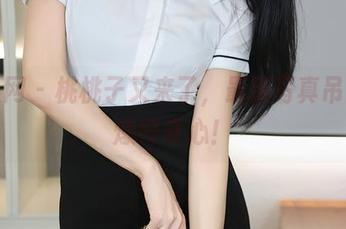 秀人网 - 桃桃子又来了，最新写真吊带引爆好奇心！