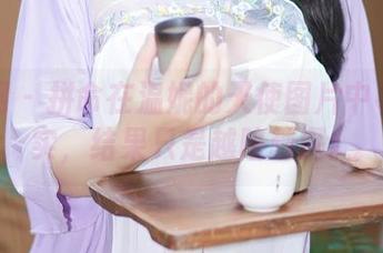 秀人网 - 拼命在温妮的天使图片中寻找真实，结果只是越陷越深。