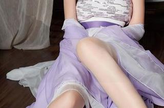 秀人网 - 舒林培的美图—她的脚丫轻轻一翘,本来是条美腿的也是让人一阵放空。