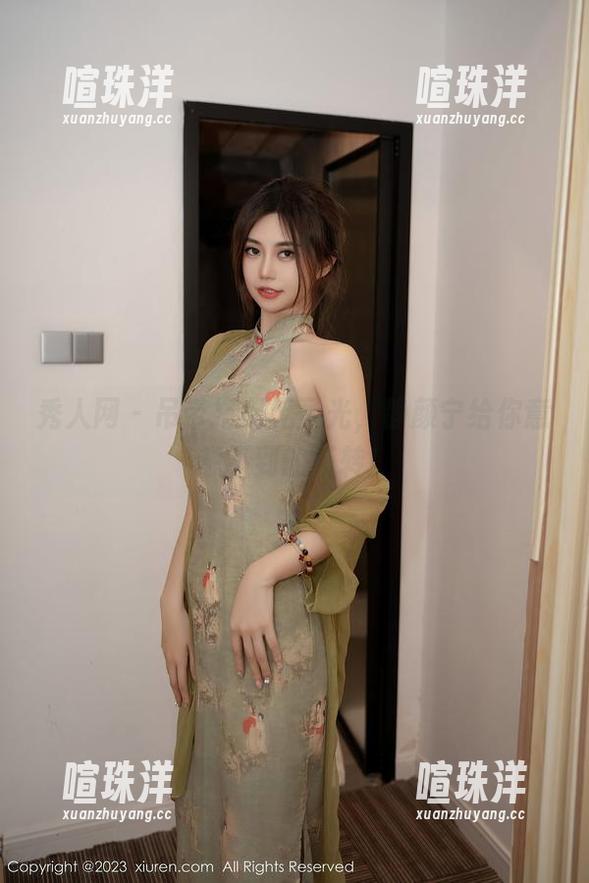 秀人网 - 吊带搭配无圣光，静颜宁给你意想不到的反转！