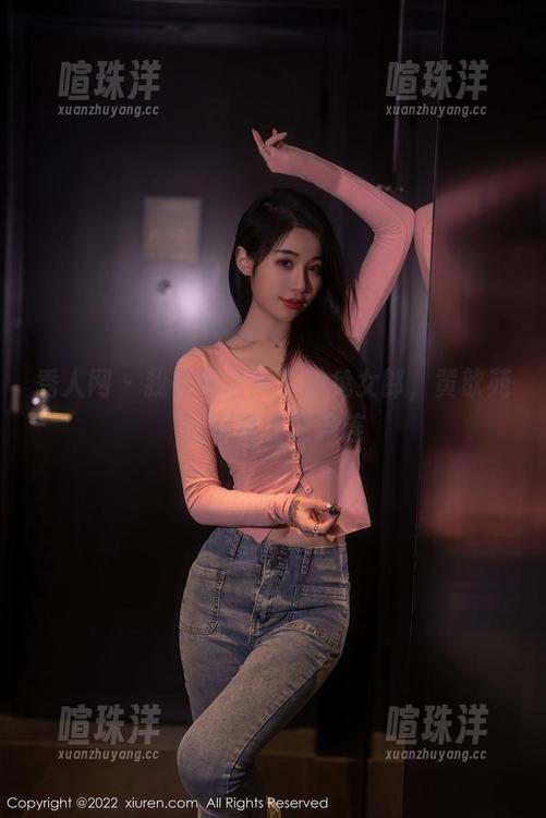 秀人网-黄歆苑 秀人网 - 我在网盘找到的兔女郎,黄歆苑的写真让我流连