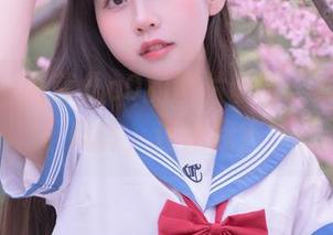 秋风起,萌芽儿o0的图片收藏:银杏,黄风铃,还是我?