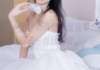 袜啵啵 - 小甜豆的高清裸足花絮,图包里藏着一丝丝调皮。