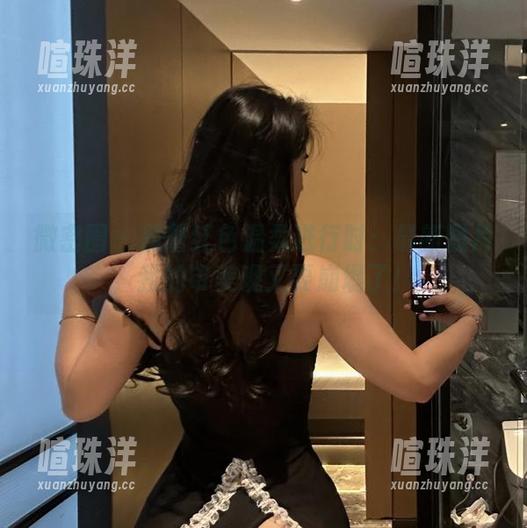 微密圈 - 詹詹红色温柔进行时：最新图片，我的审美观又要崩塌了！