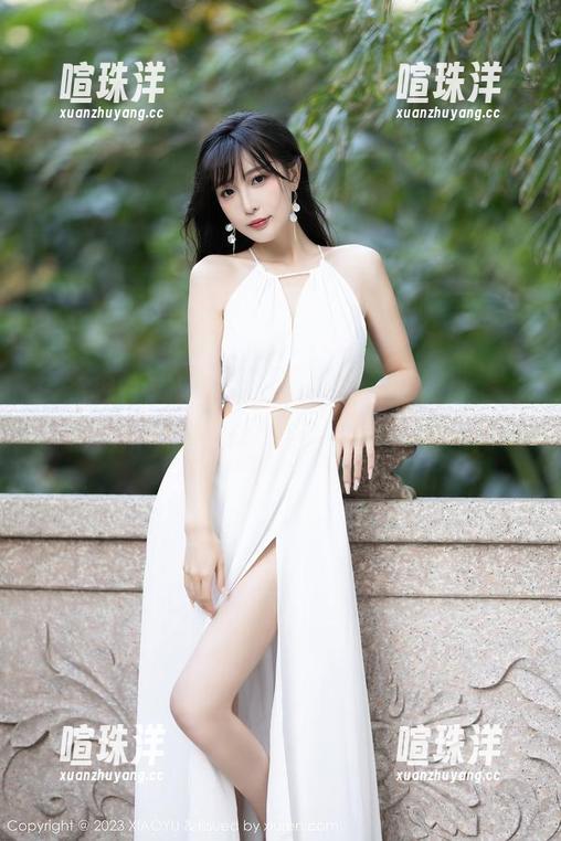 语画界-程程程 语画界 - 程程程在线:这吊带与丝袜,直把我从饭桌引向了另一种“滋味”!