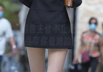 魔镜街拍 - 销售主管不止是工作!婷婷的免费作品带你看她的粉裙控!