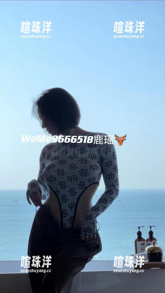 微密圈 - 鹿瑶的最新瑜伽合集，哎呀，光看这个翻转就让我腰酸背痛了！